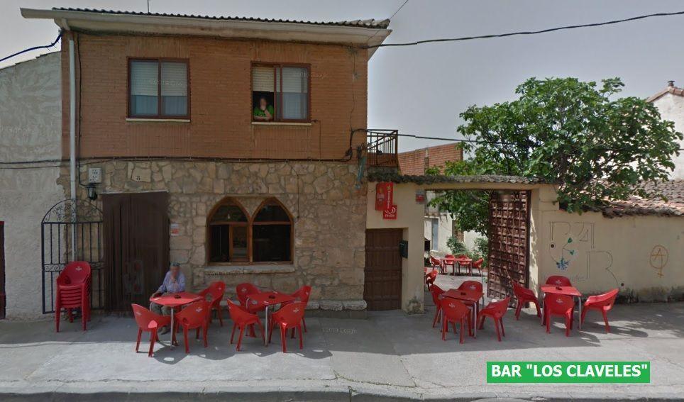 BAR LOS CLAVELES